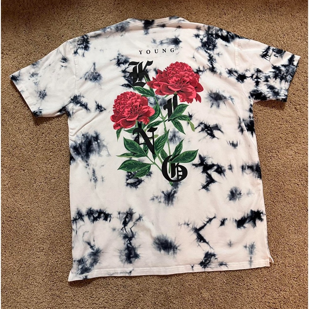 Size L Black and White YoungLa Young King Graphic Tee
